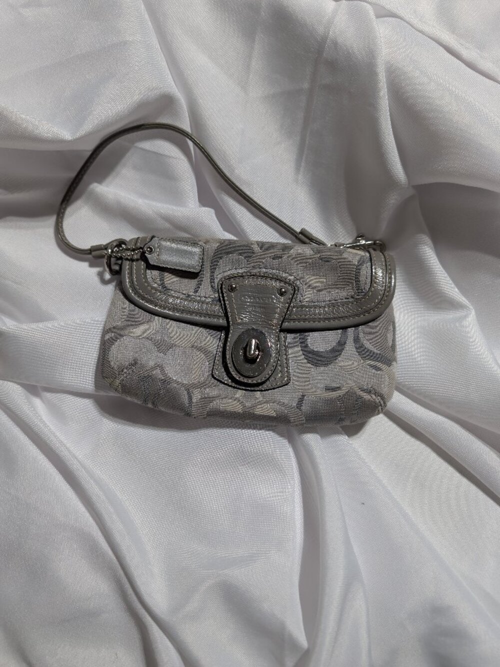 Authentic Coach Legacy Signature Optic C Wristlet